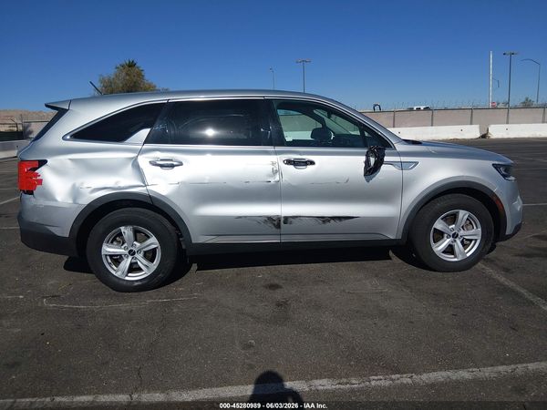 2022 KIA SORENTO LX