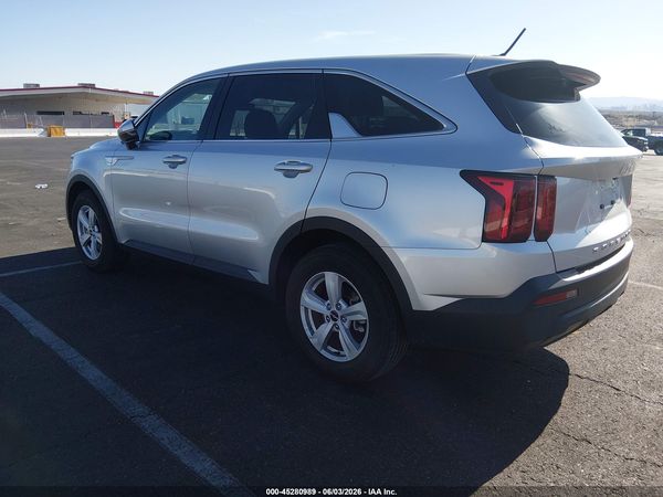 2022 KIA SORENTO LX