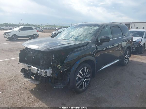 2025 NISSAN PATHFINDER — I2