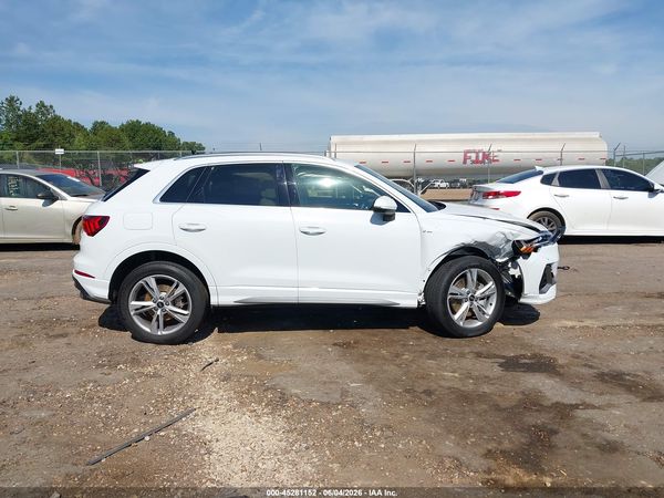 2022 AUDI Q3