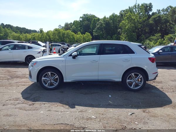 2022 AUDI Q3