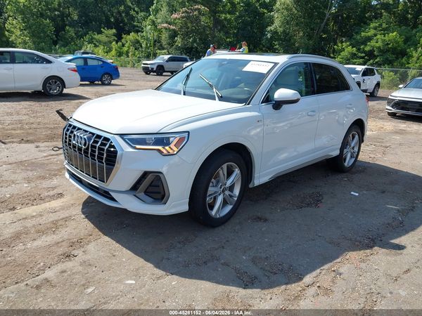 2022 AUDI Q3