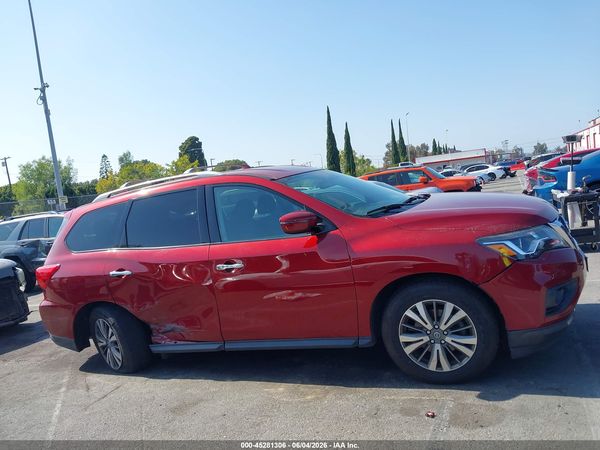 2019 NISSAN PATHFINDER SV