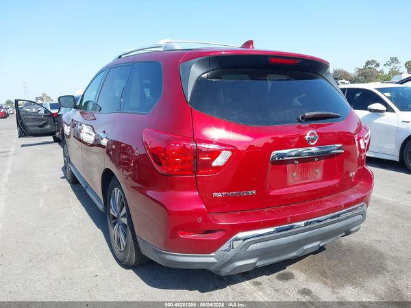 2019 NISSAN PATHFINDER SV