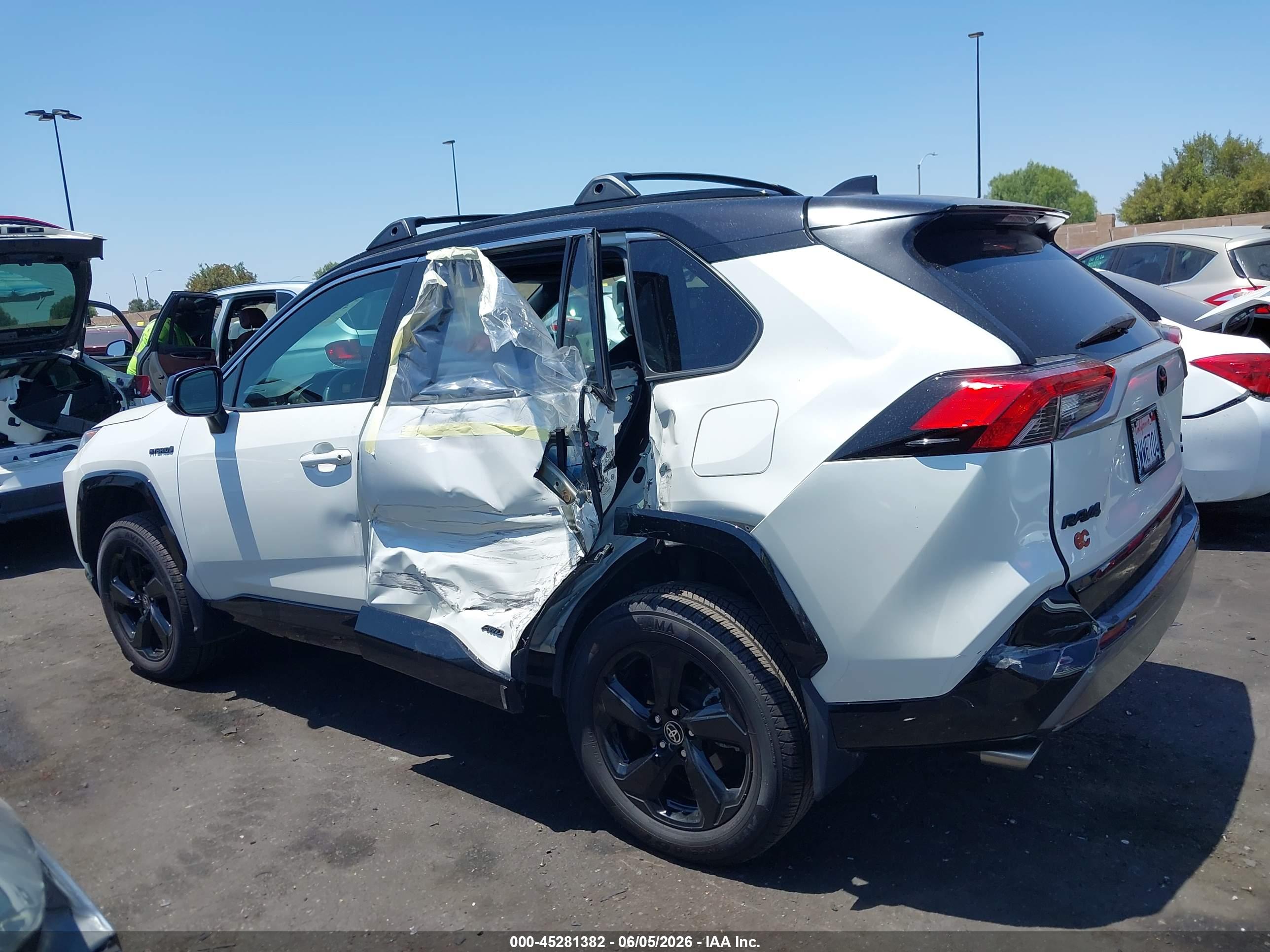 2021 TOYOTA RAV4 HYBRID XSE