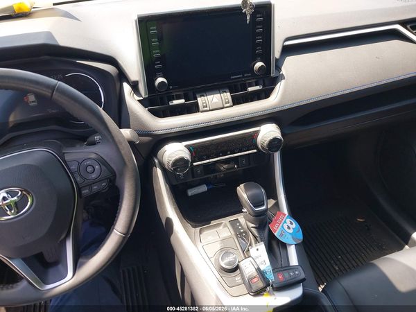 2021 TOYOTA RAV4 HYBRID XSE
