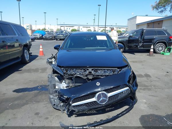 2019 MERCEDES-BENZ A 220 A220