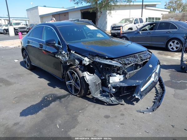 2019 MERCEDES-BENZ A 220 A220