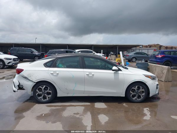 2019 KIA FORTE LXS