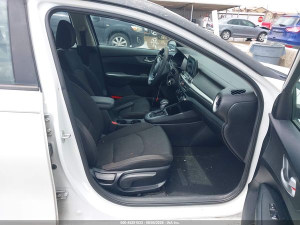 2019 KIA FORTE LXS