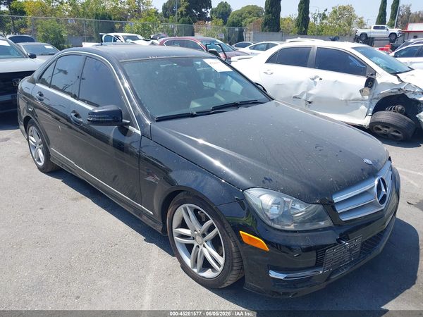 2012 MERCEDES-BENZ C 300 SPORT 4MATIC