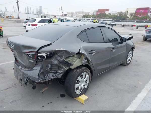2017 MAZDA MAZDA3 SPORT