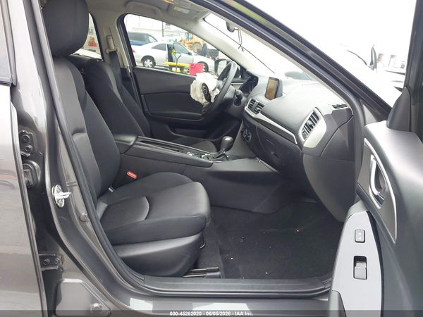 2017 MAZDA MAZDA3 SPORT