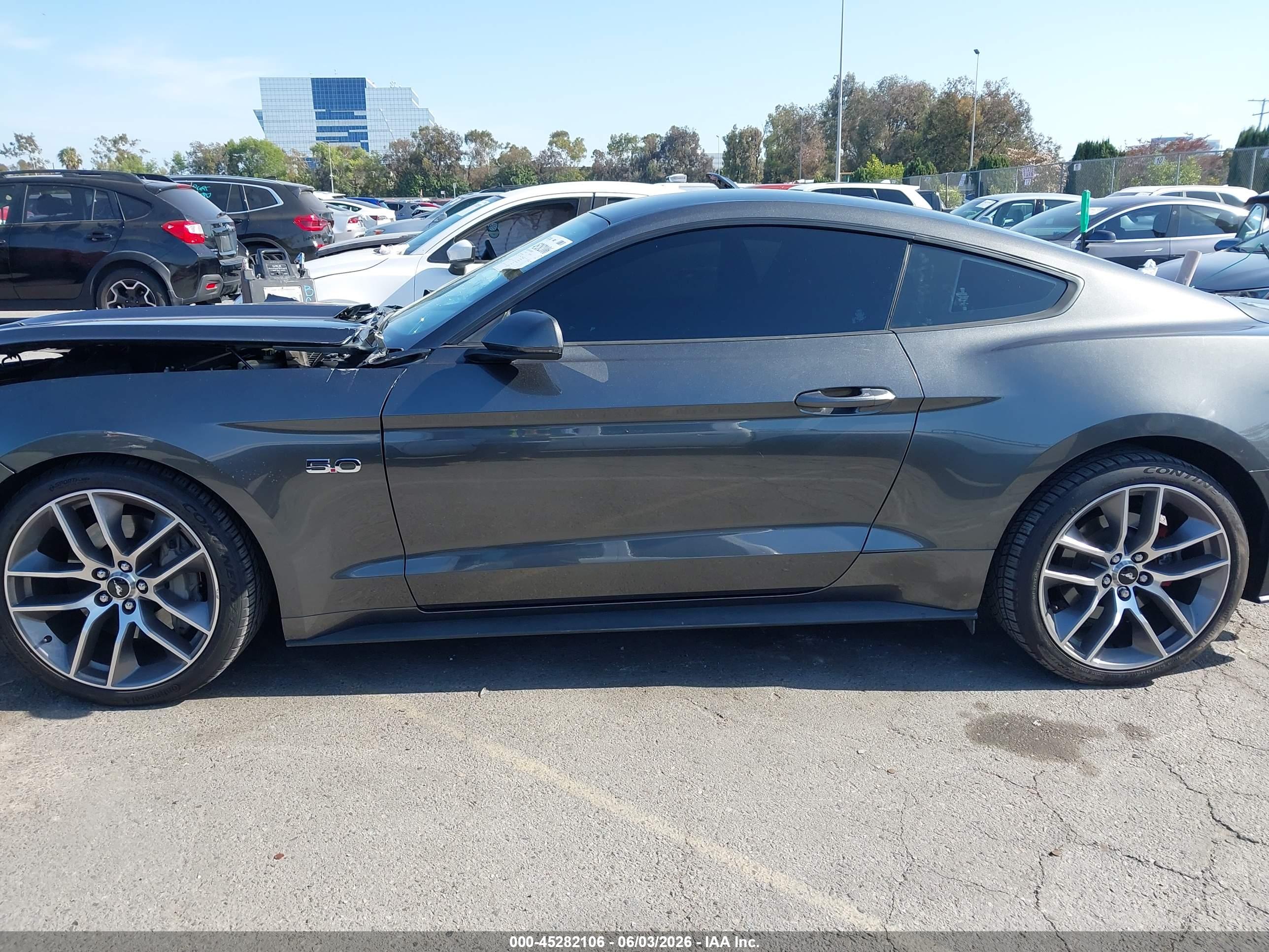 2017 FORD MUSTANG GT PREMIUM