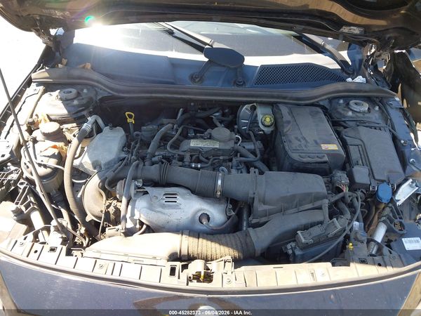 2015 MERCEDES-BENZ GLA 250 4MATIC