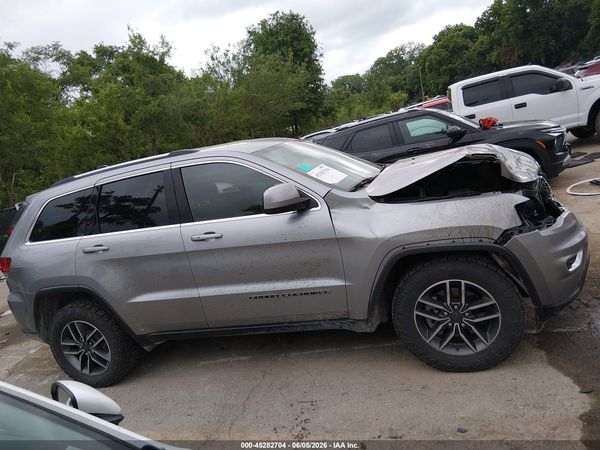 2020 JEEP GRAND CHEROKEE LAREDO E 4X4