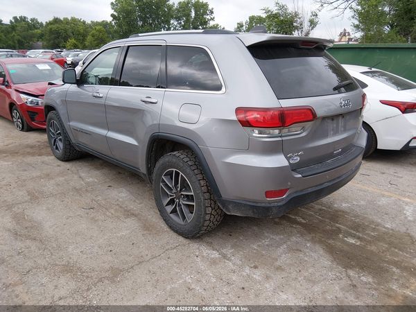 2020 JEEP GRAND CHEROKEE LAREDO E 4X4