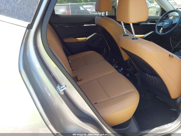 2024 KIA SELTOS EX