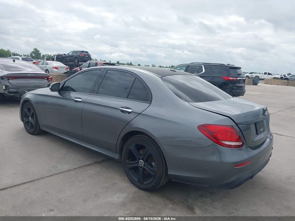2017 MERCEDES-BENZ E 300 E300
