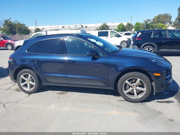 2021 PORSCHE MACAN Base