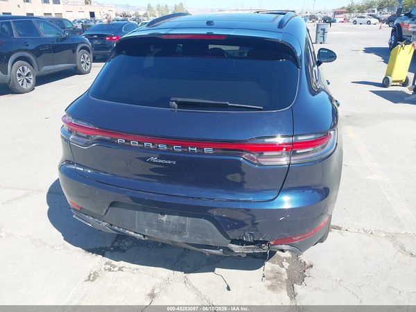 2021 PORSCHE MACAN Base