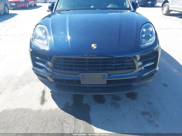 2021 PORSCHE MACAN Base