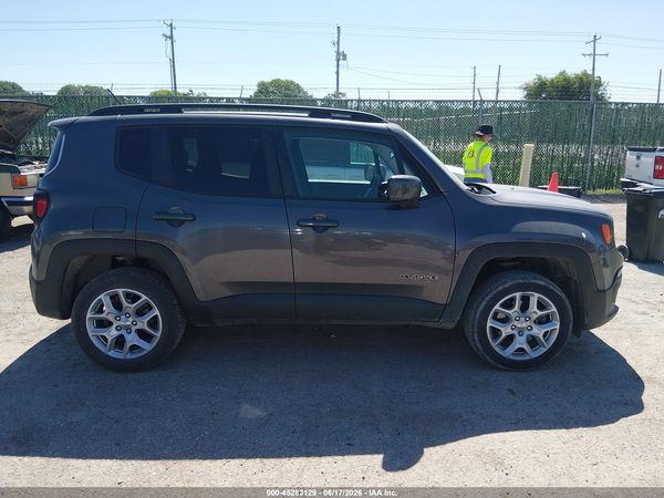 2017 JEEP RENEGADE LATITUDE 4X4