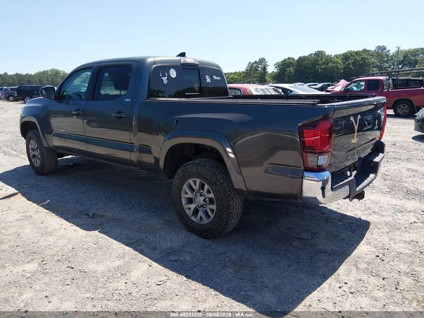 2019 TOYOTA TACOMA SR5