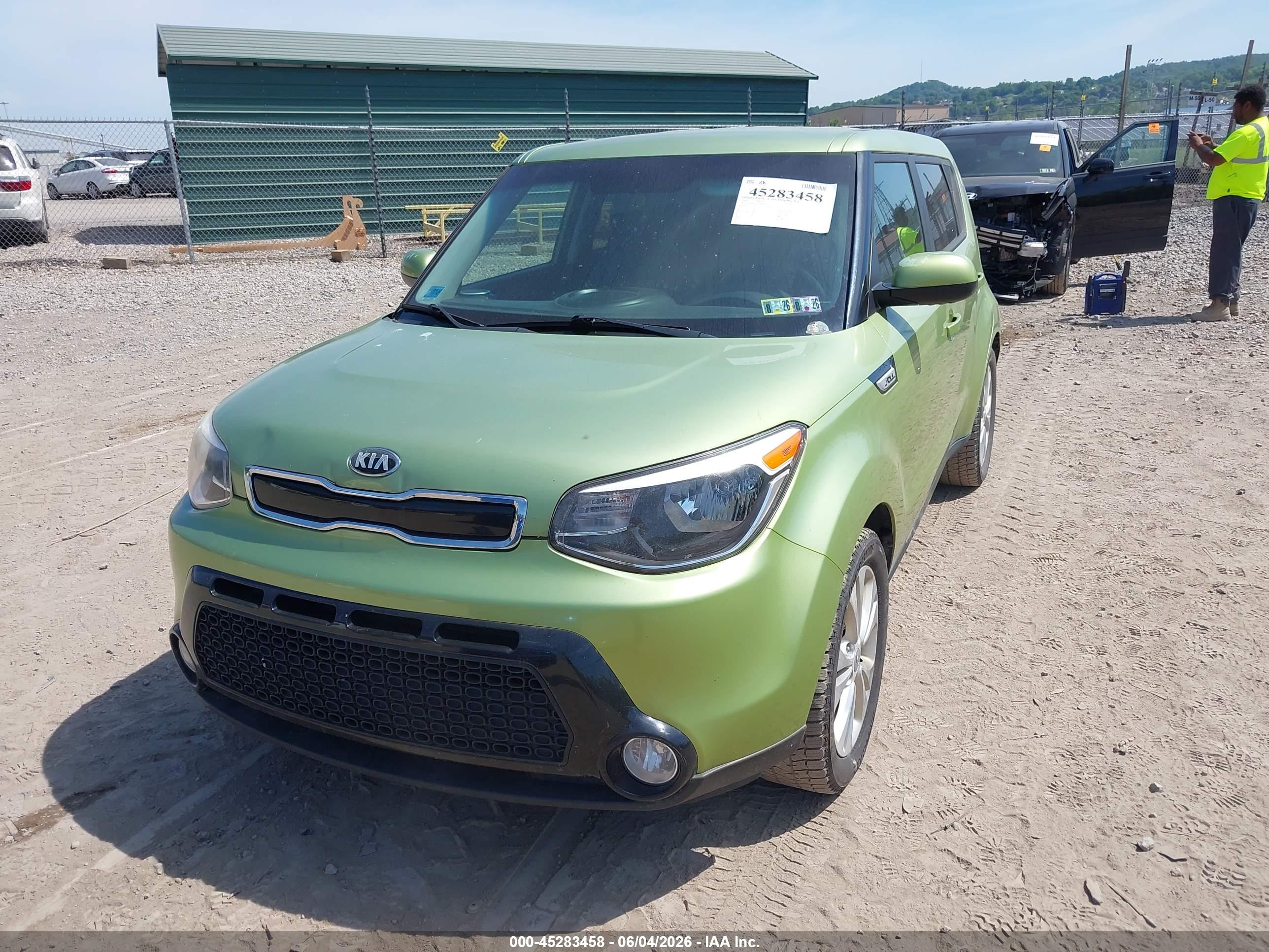 2016 KIA SOUL +
