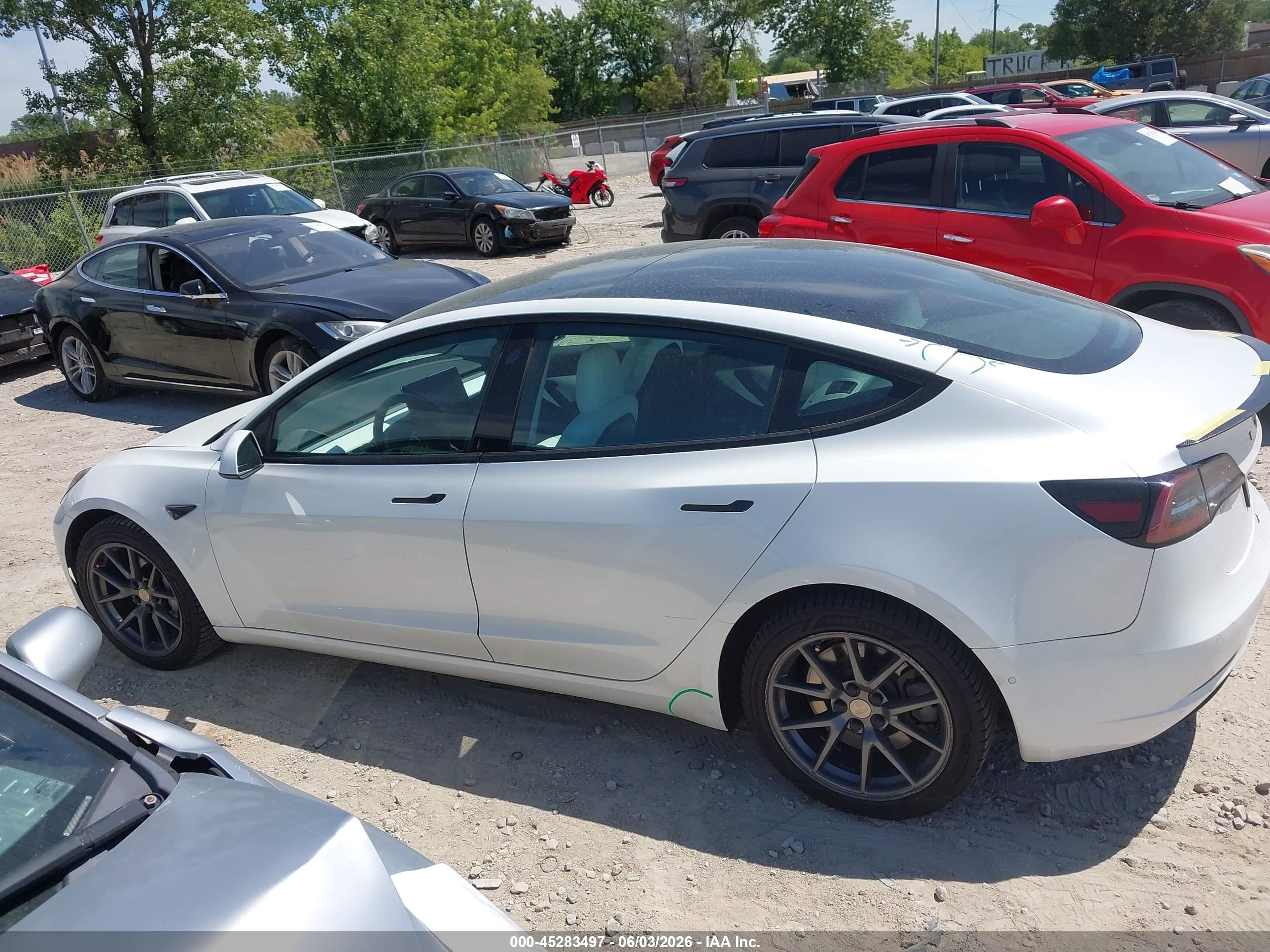 2021 TESLA MODEL 3