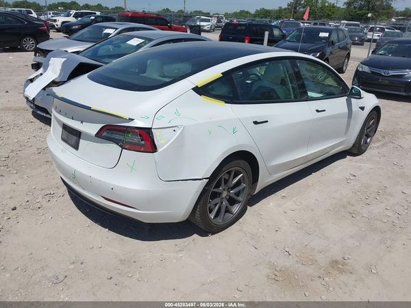 2021 TESLA MODEL 3