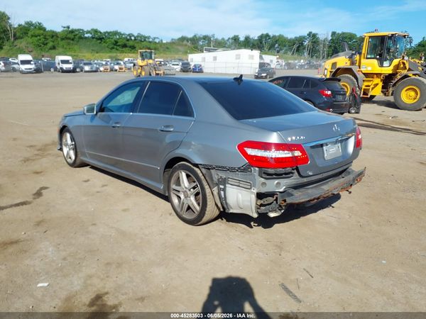 2013 MERCEDES-BENZ E 550 4MATIC