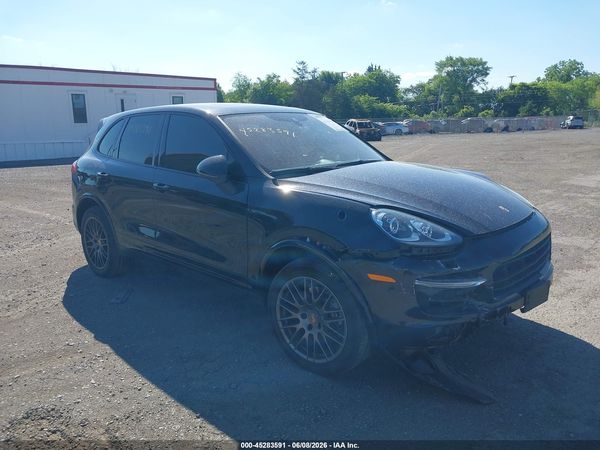 2017 PORSCHE CAYENNE PLATINUM EDITION