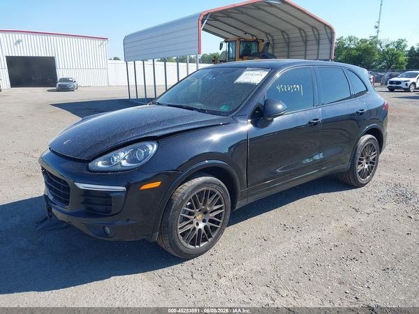 2017 PORSCHE CAYENNE PLATINUM EDITION