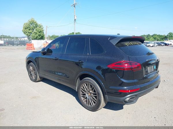 2017 PORSCHE CAYENNE PLATINUM EDITION