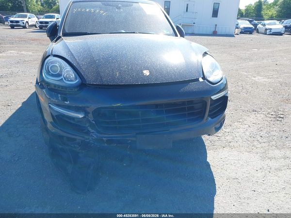 2017 PORSCHE CAYENNE PLATINUM EDITION