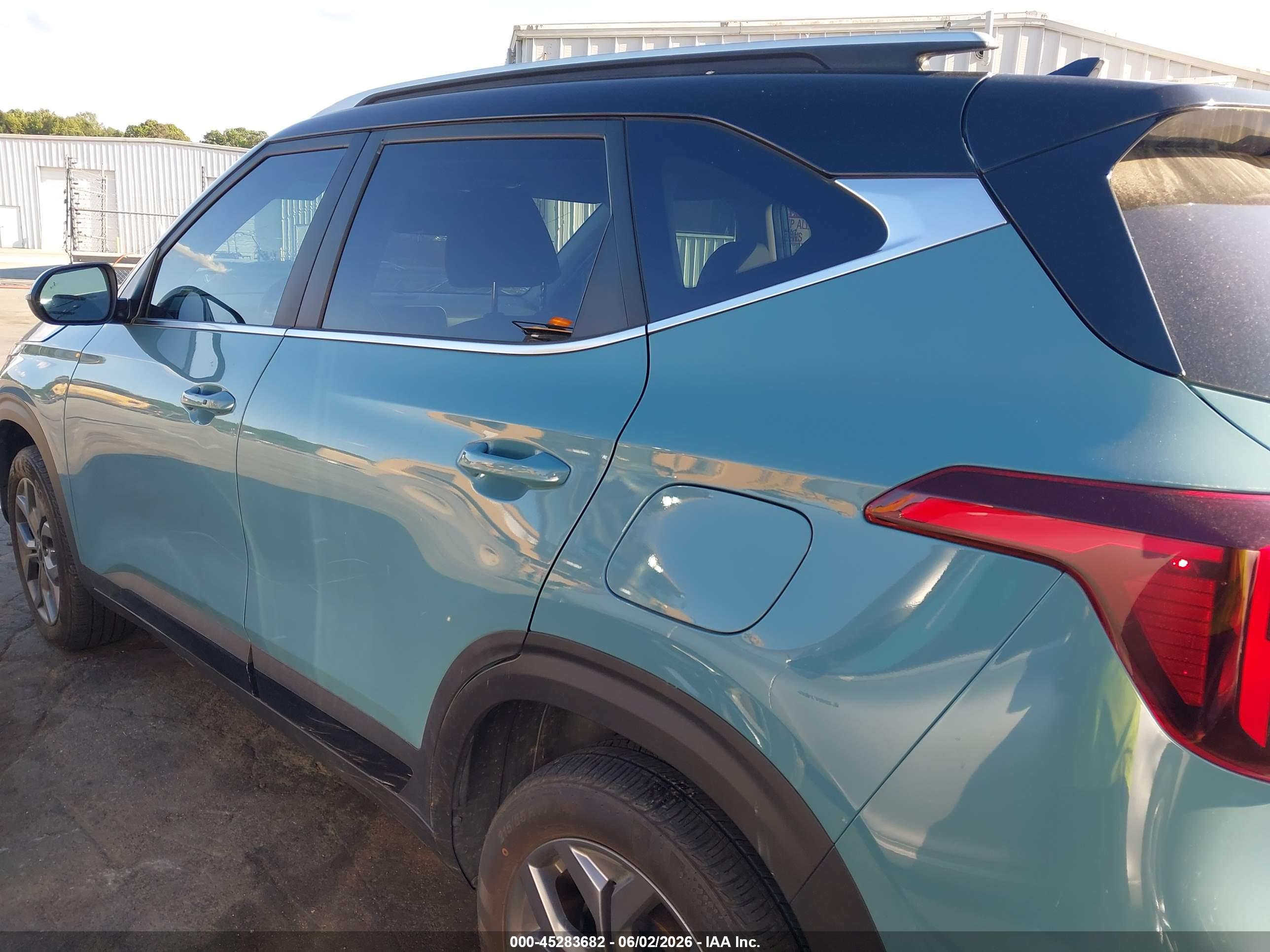 2024 KIA SELTOS S