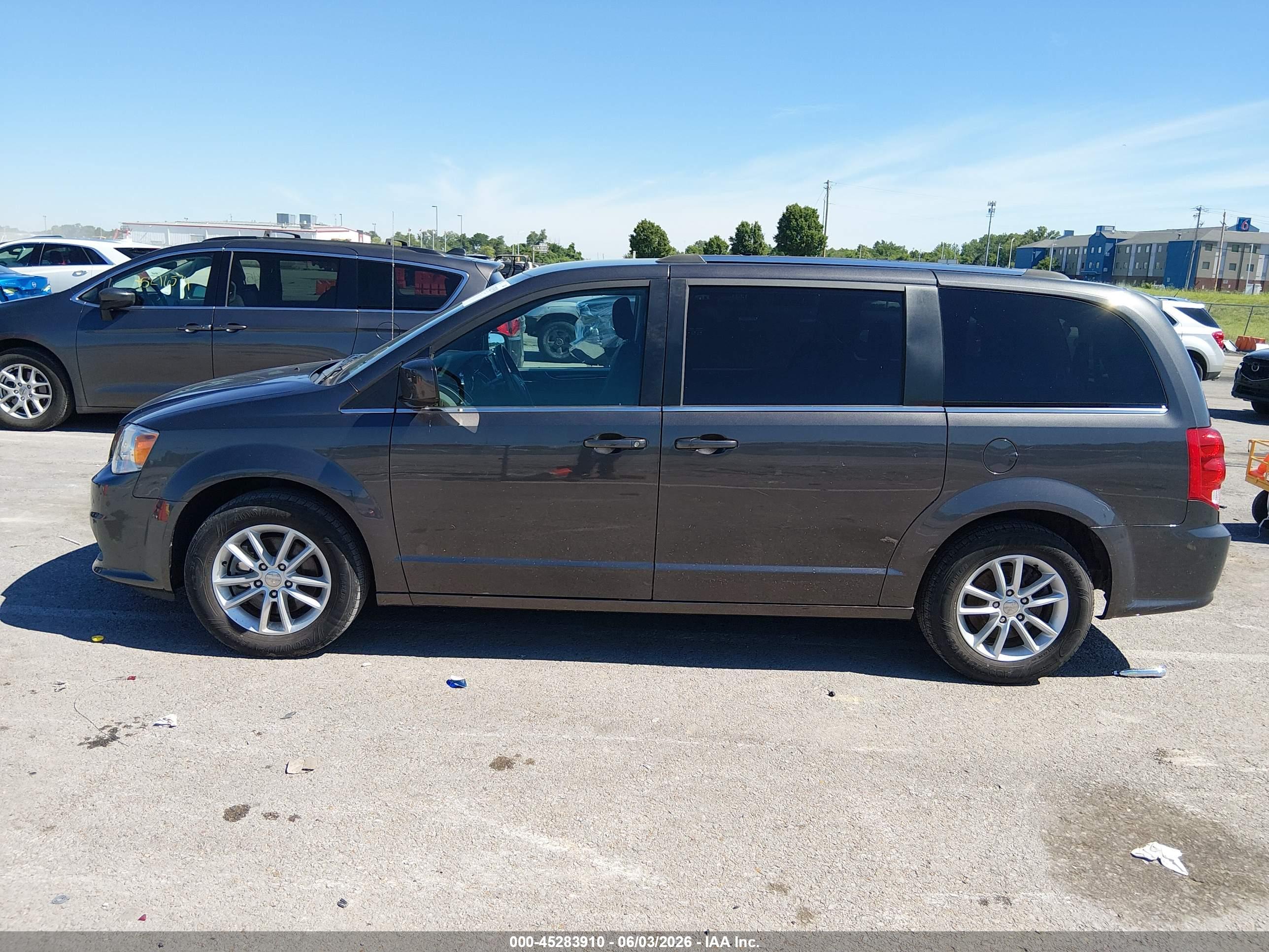 2019 DODGE GRAND CARAVAN SXT