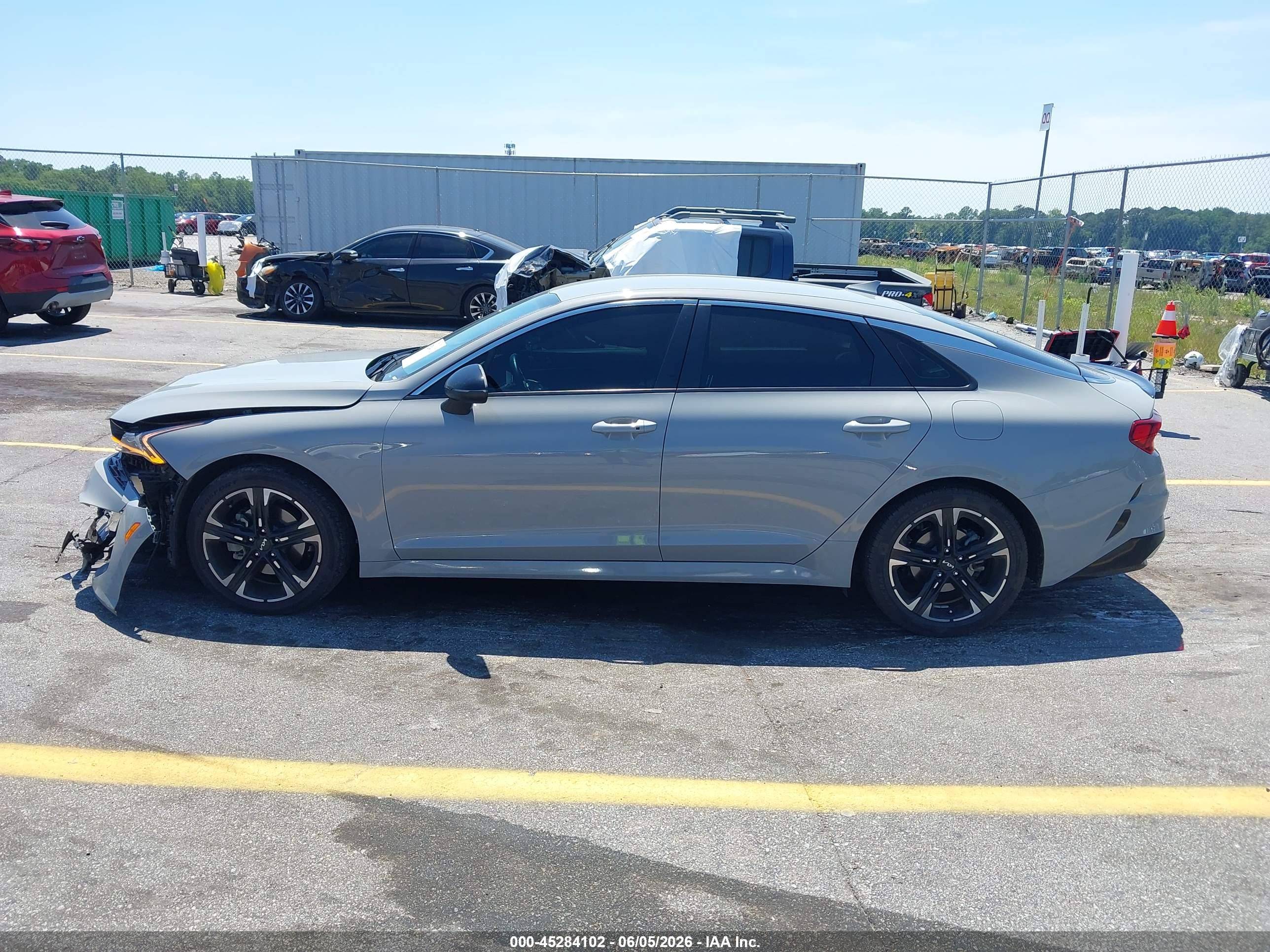 2022 KIA K5 GT-LINE