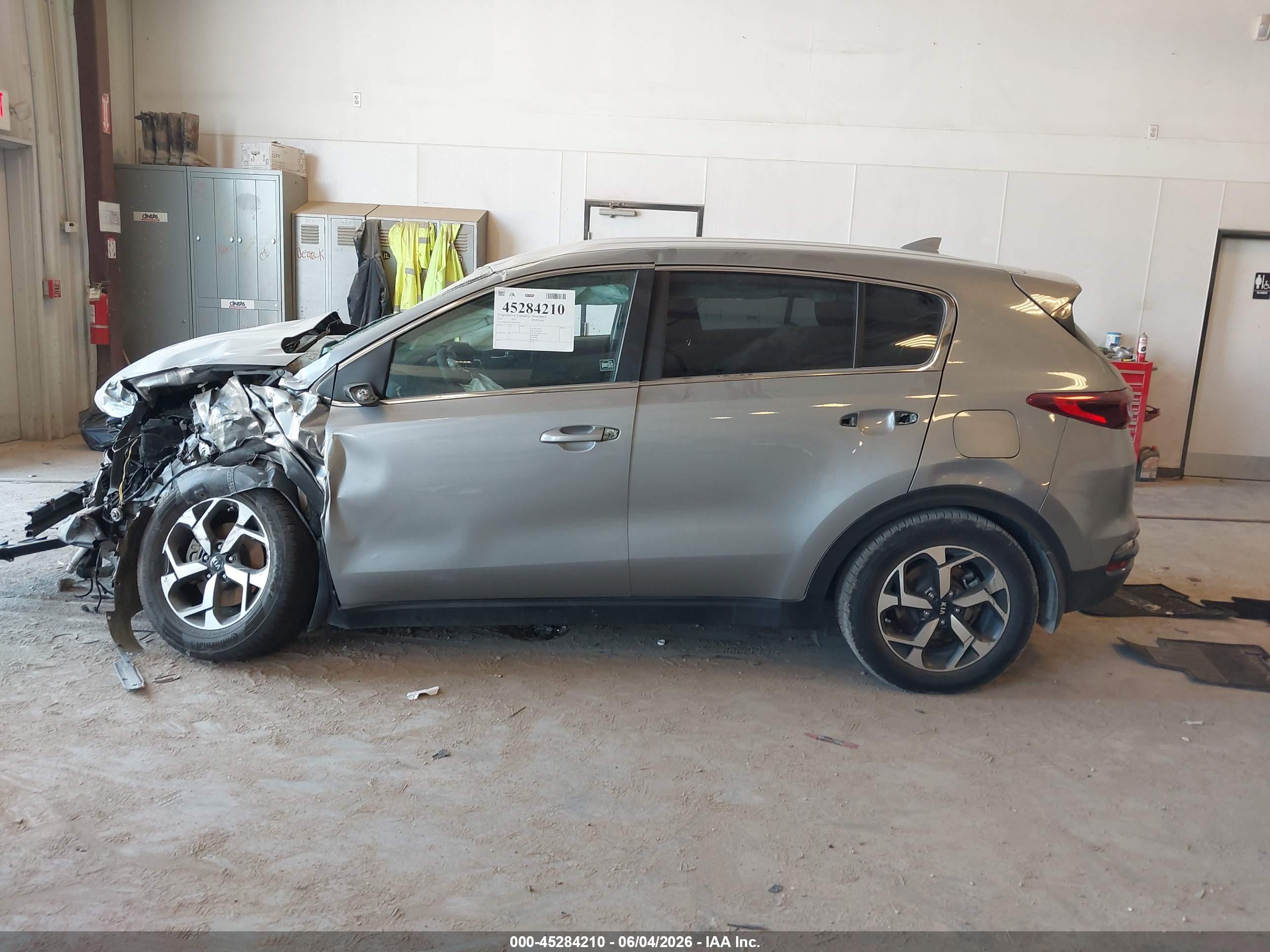 2022 KIA SPORTAGE LX