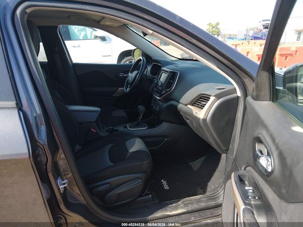 2018 JEEP CHEROKEE LATITUDE FWD