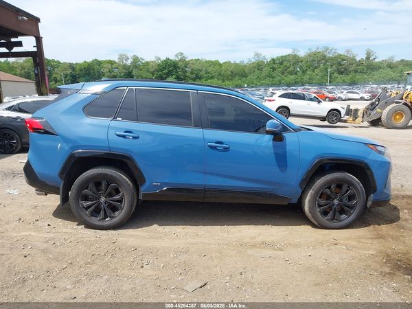 2023 TOYOTA RAV4 HYBRID SE