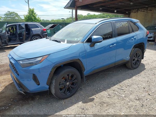 2023 TOYOTA RAV4 HYBRID SE