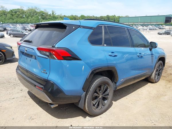 2023 TOYOTA RAV4 HYBRID SE