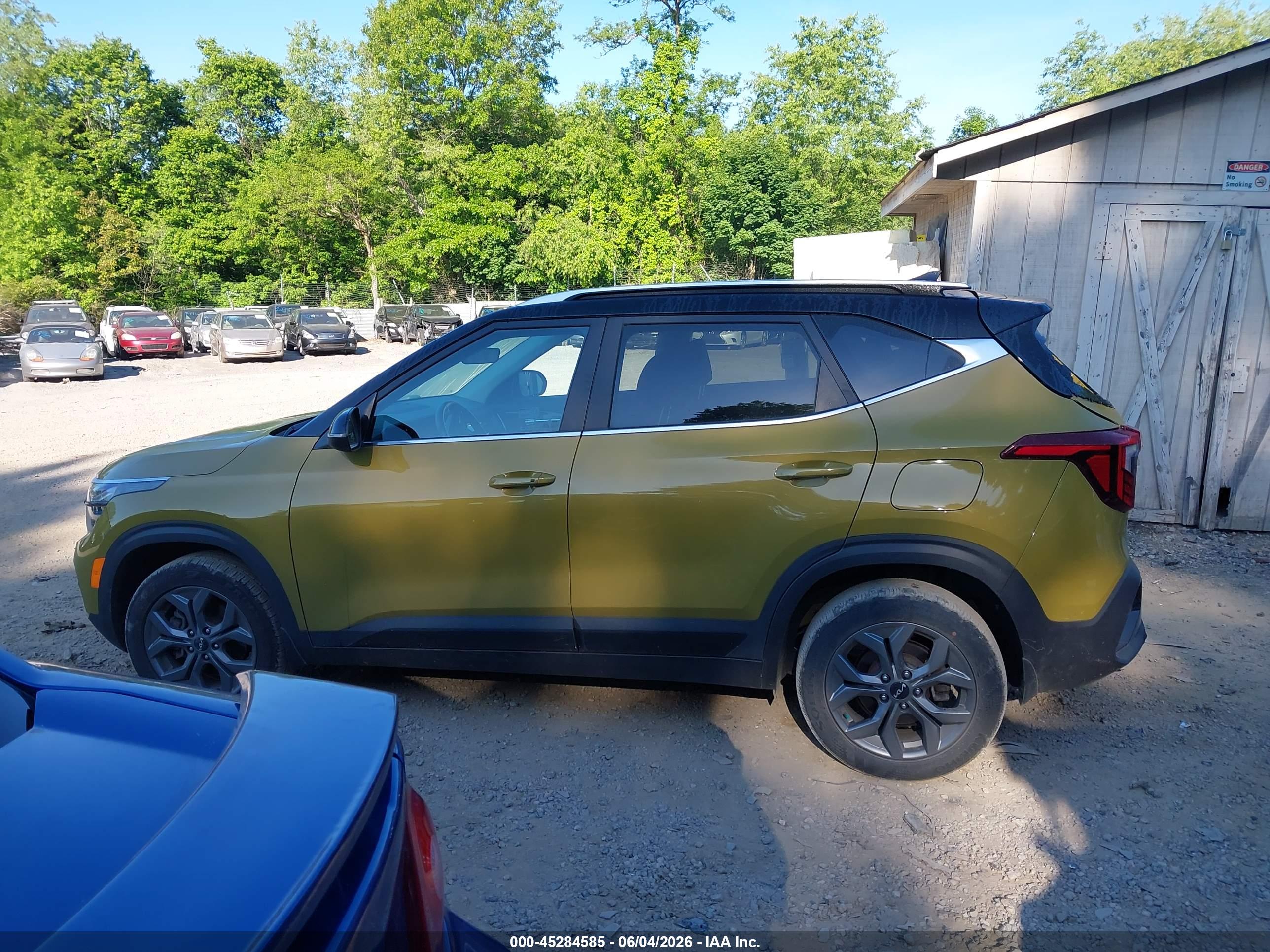 2024 KIA SELTOS S