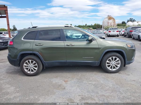2019 JEEP CHEROKEE LATITUDE 4X4