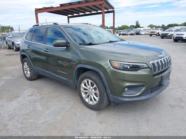 2019 JEEP CHEROKEE LATITUDE 4X4