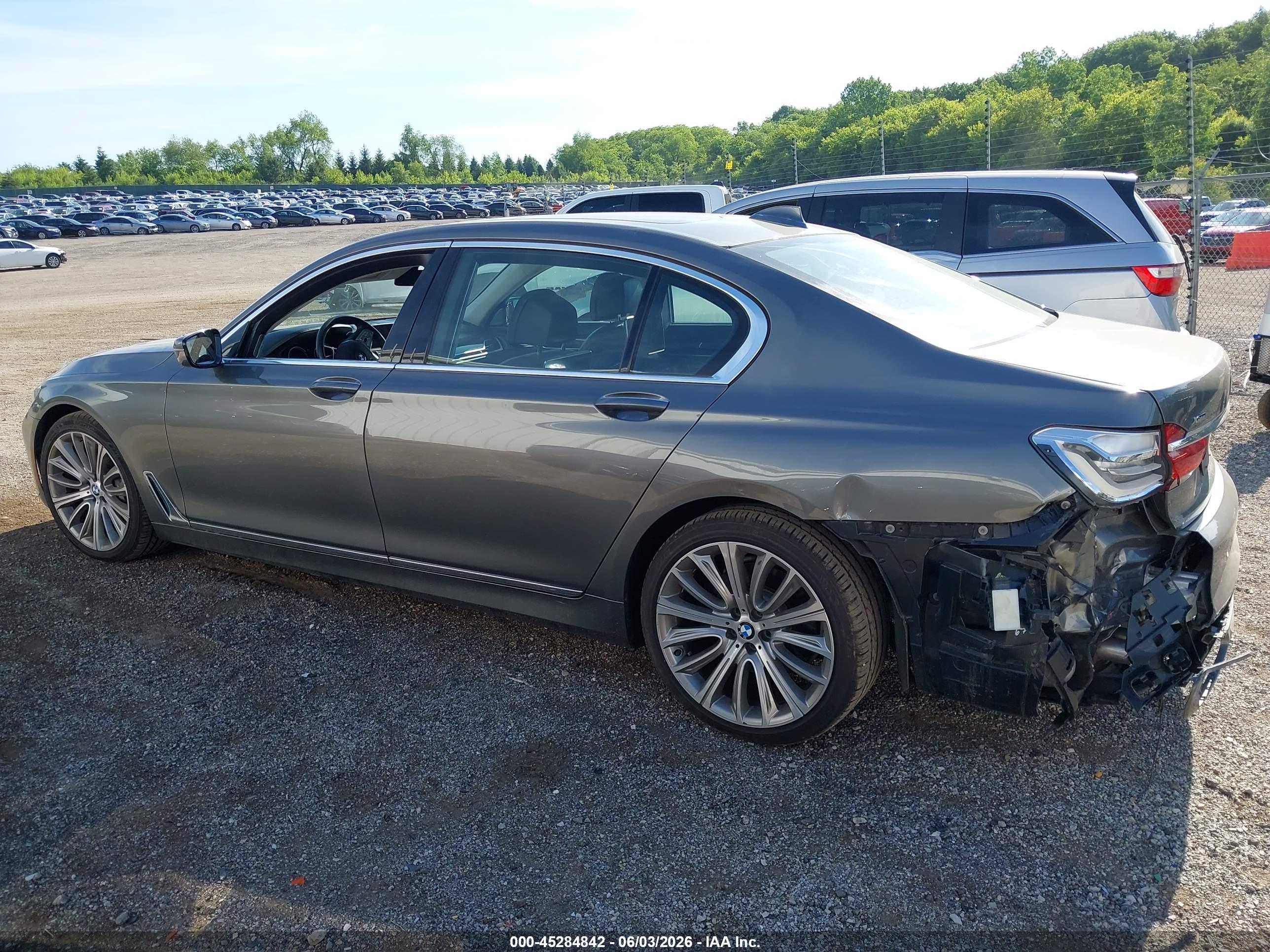 2016 BMW 750I XDRIVE