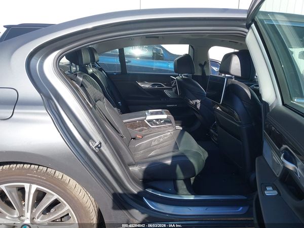 2016 BMW 750I XDRIVE