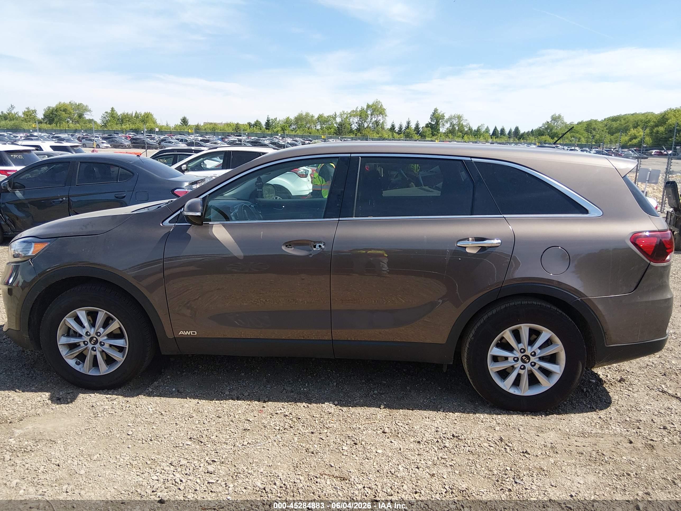 2020 KIA SORENTO 2.4L LX